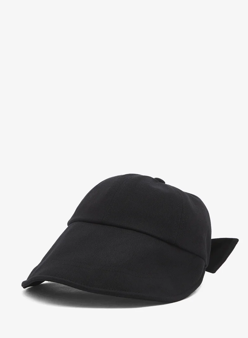 Ginger Classic Corduroy Cap With Ribbon Tie Detail